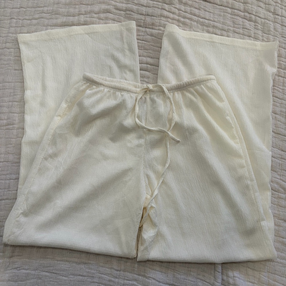 Forever 21 Ivory Textured Drawstring Pants